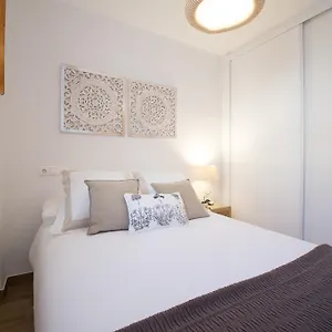 https://plaza-abades-7.es-andalucia.com