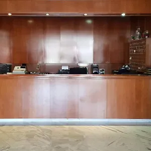  Hotel Reina Isabel